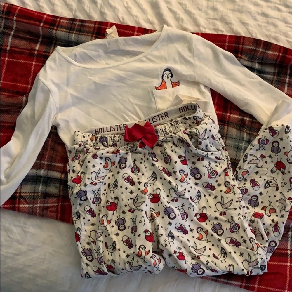 hollister women’s white long sleeve pajama set